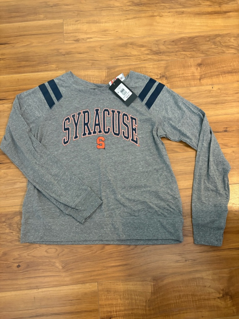 Syracuse Orange Sweatshirt Women’s Large NWT Crewneck collegiate basketball